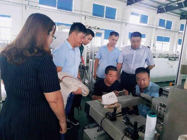 1598509416278.jpg 新聞=內(nèi)蒙古億利集團(tuán)領(lǐng)導(dǎo)蒞臨我司考察指導(dǎo)工作07.jpg